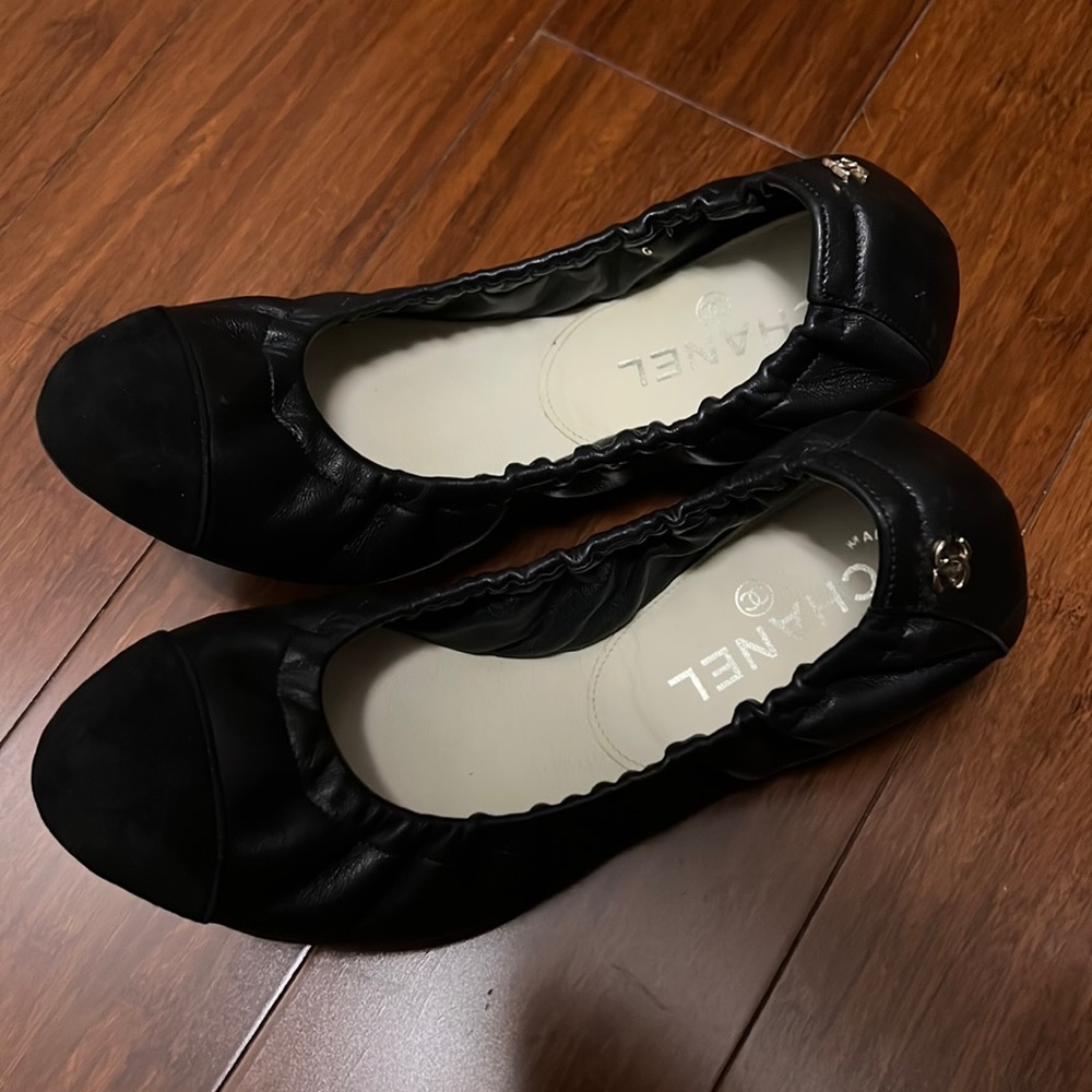 Chanel Ballerina Flats. Black. Size 38 EU
